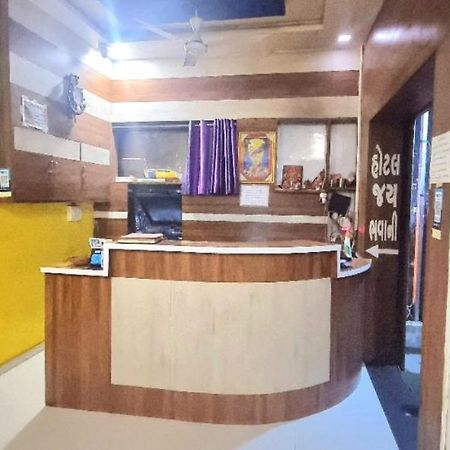Hotel Jay Bhawani Ahmedabad Exterior photo
