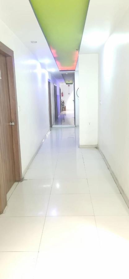 Hotel Jay Bhawani Ahmedabad Exterior photo